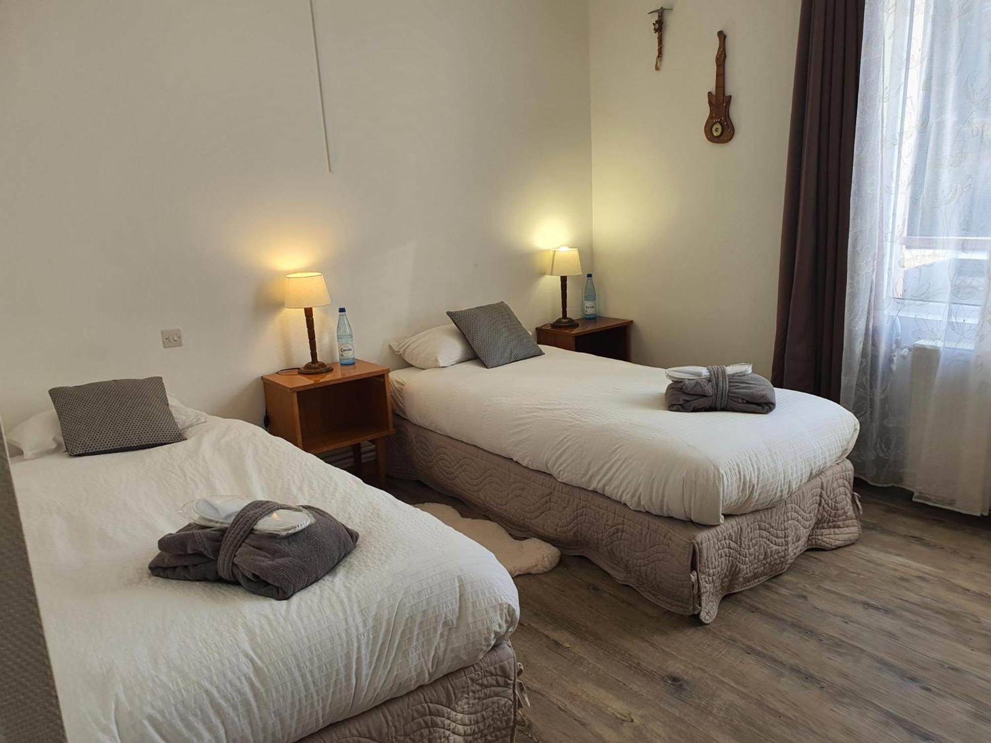 Hotel De La Promenade Bains-les-Bains Ngoại thất bức ảnh