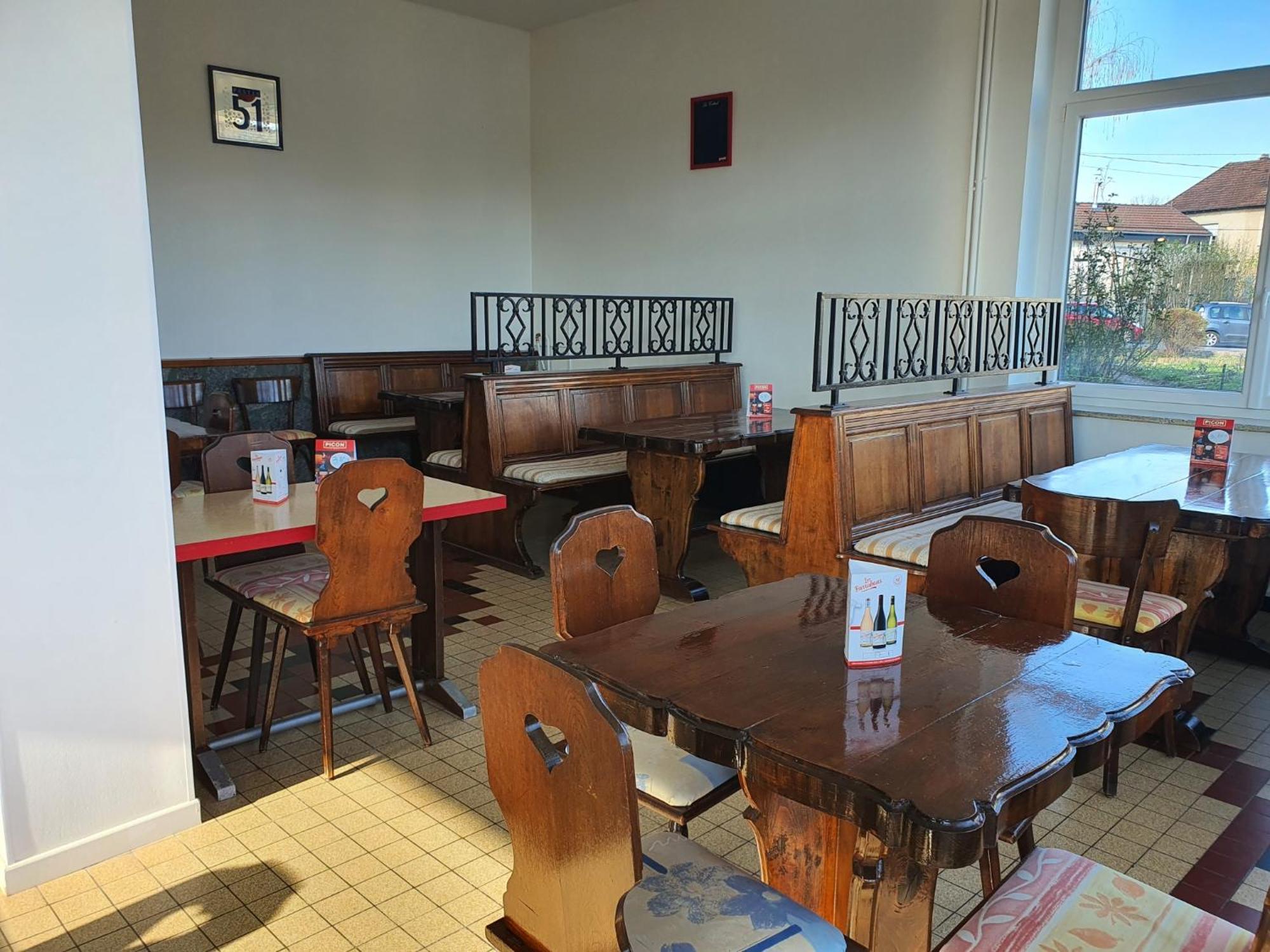 Hotel De La Promenade Bains-les-Bains Ngoại thất bức ảnh